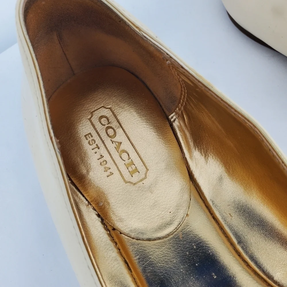 Coach Shoes Women 6B Judyann Patent Leather Flats Q429 White Gold